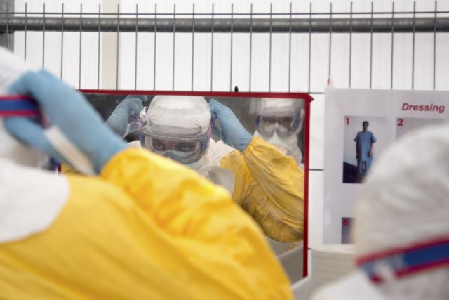 Η επιδημία θέλει καλοπέραση: Τραγούδια και αστεία με τον Έμπολα για καλό σκοπό